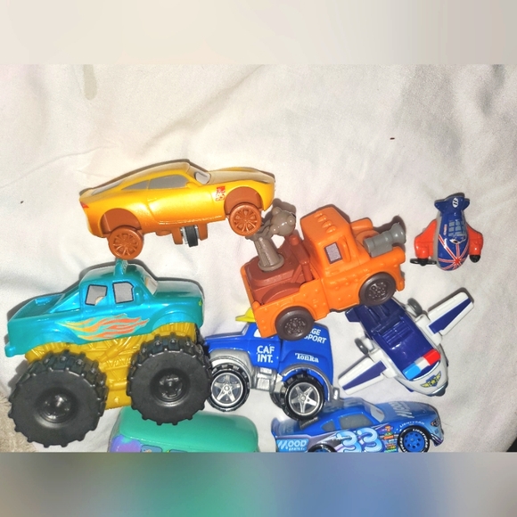 : Mix Lot of 16 Disney Cars & plane, Super wings , tonka truck all with faces - Picture 10 of 16